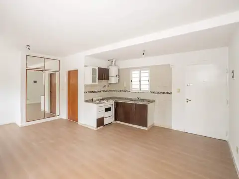 Depto Tipo Casa en Venta en Parque Patricios, USD 61.900