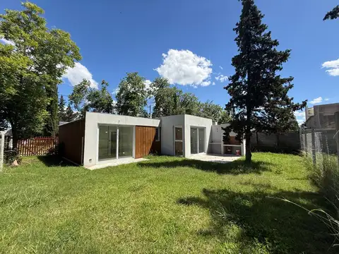 Casa en Venta en Belen de Escobar, USD 110.000
