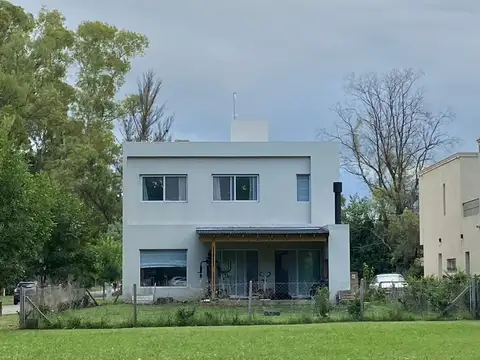 Casa Venta 4 ambientes LA ANGELICA Pilar 