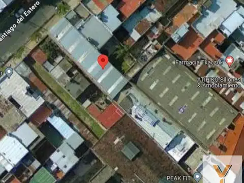Santiago del Estero y Avenidaenida Yrigoyen