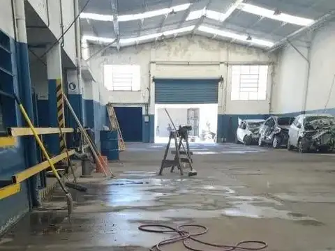 ESPECTACULAR GALPON + 1 PH