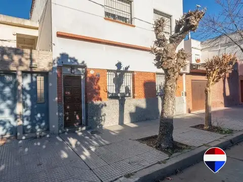 PH en Venta en Monte Castro, CABA