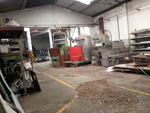 Galpon en Venta 53,30  mts Fondo