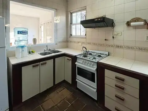 CASA A LA VENTA EN MERLO