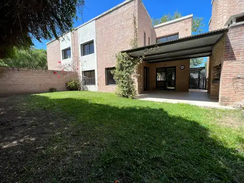 Housing en Argüello - Hermoso Dúplex en Alquiler