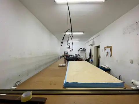 venta Casa oficina con 180m2 cubiertos apto oficina