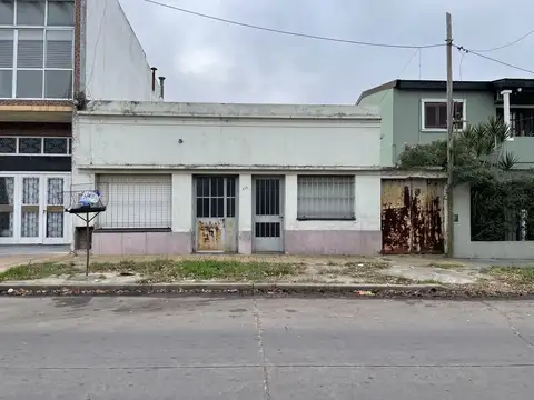 46  e/ 122 y 123 200