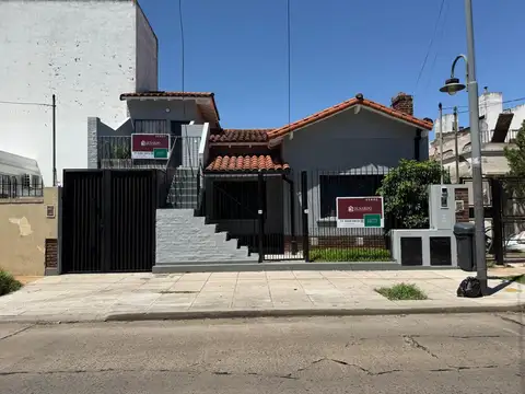 Depto Tipo Casa en Venta de 2 ambientes