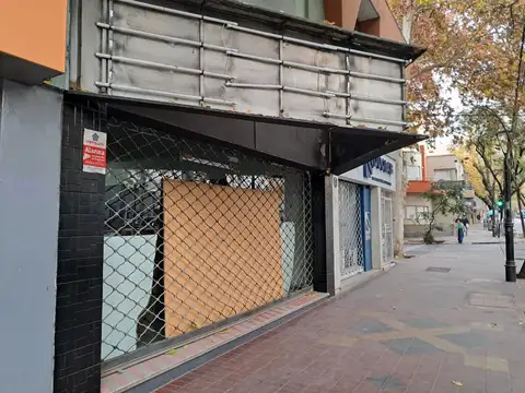 Local en Venta en Mendoza, $ 2.200.000