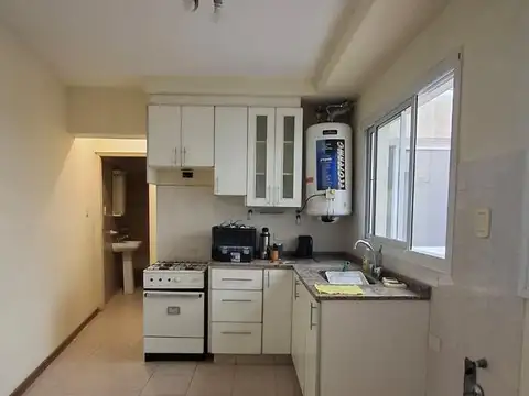 Departamento en Alquiler en Godoy Cruz, $ 400.000