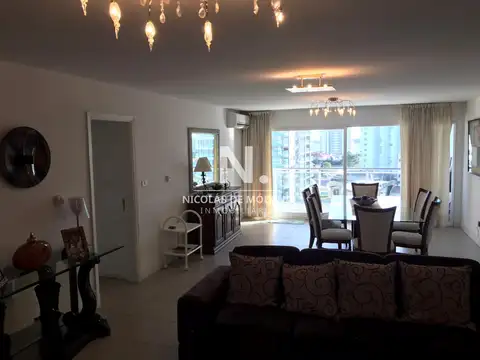 Departamento 4 ambientes con 3 baños