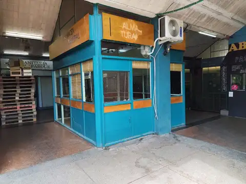 Alquiler de local comercial, Parque Posadas