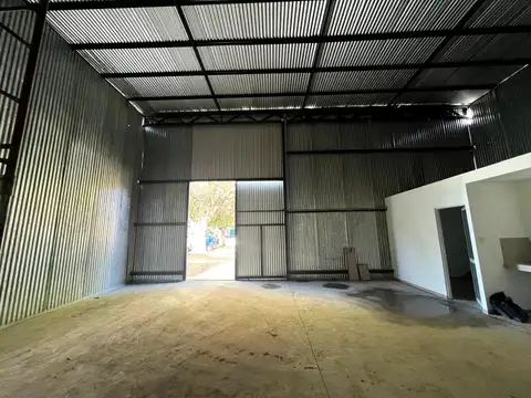 Galpon en Alquiler en Los Boulevares, $ 1.500.000