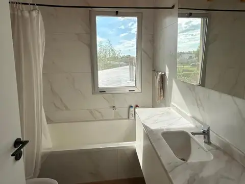Casa en Venta al Noroeste