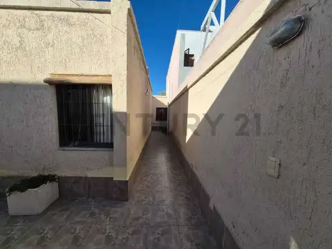 Tito Francia 3700, Piso 0