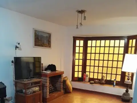 Depto Tipo Casa en Venta con 1 cocheras