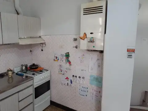 Casa 5 ambientes con 1 baño