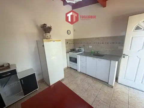 Casa 2 ambientes con 1 baño