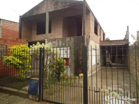 Mariano Echenagucia 1200