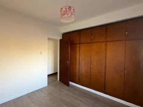 Luis Costa 774 , Piso 1