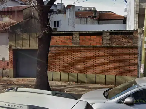 Av. Salvador María del Carril al 4900
