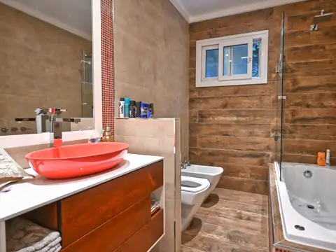 Casa en Venta al Oeste