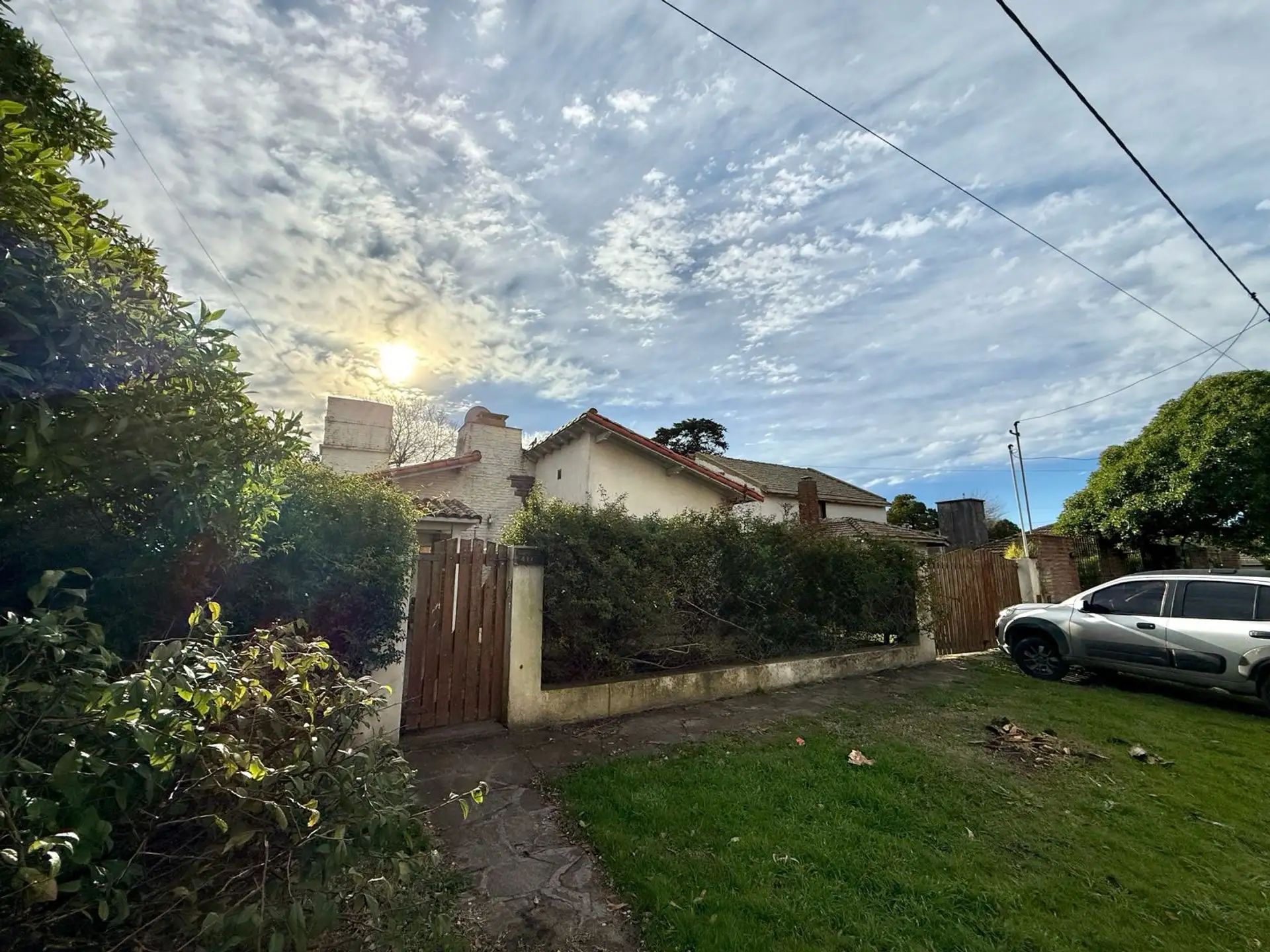 Venta Casa 4amb+Depto+Lote, parque, Zona Alfar