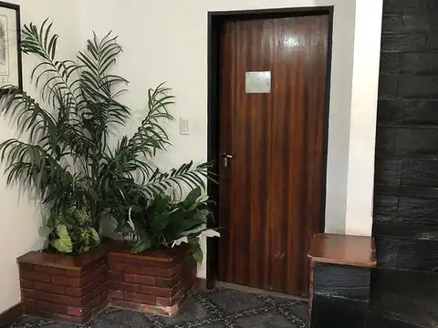 Departamento en Venta en Adrogue, USD 98.000