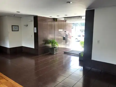 Av. Libertador 886 8° C