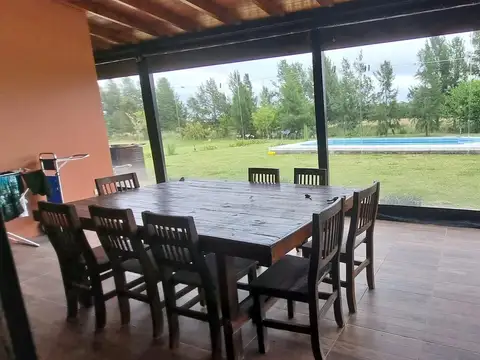 Casa en Venta con 1 cochera