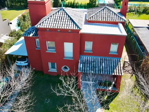 Casa en Alquiler - Santa Bárbara - Pileta