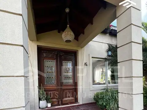 Casa en Alquiler de 3 dormitorios