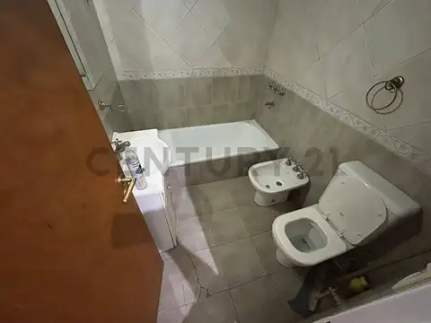 Departamento en Alquiler en Caseros, $ 390.000