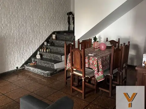 Depto Tipo Casa en Venta al Noreste