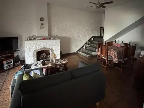 PH en venta - 2 Dormitorios 1 Baño - Vicente López