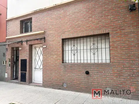 Venta PH 2 Ambientes y medio con baulera