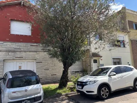 Depto Tipo Casa en Venta de 3 ambientes