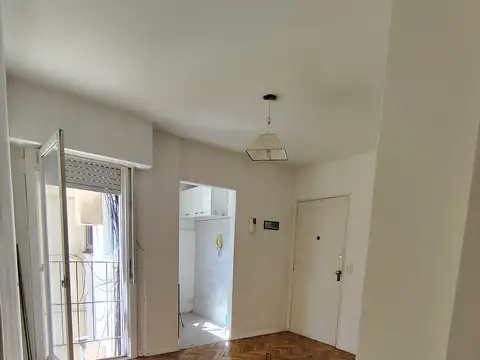 2 AMBIENTES MUY LUMINOSO - APTO CREDITO- ACEPTO PERMUTA -CABA