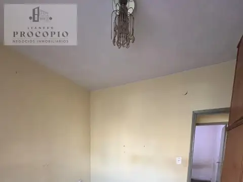 Casa con local en venta en Moreno