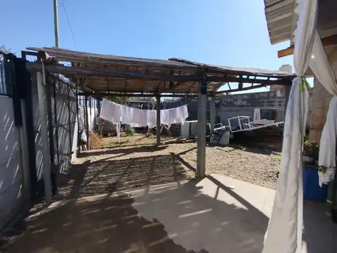 CASA DOS DORM, PERMUTA - RECIBE VEHICULO