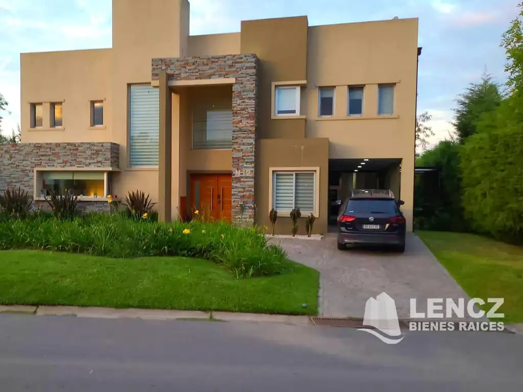 Casa en Venta en Fincas de Hudson