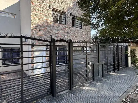 Gral. Luis Maria Campos 1079