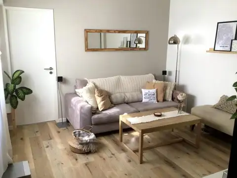 Depto Tipo Casa en Venta de 2 ambientes