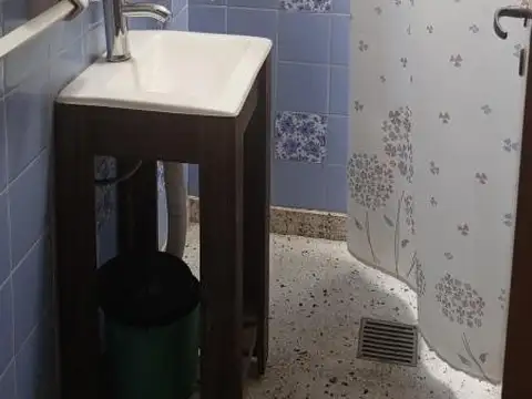 Depto Tipo Casa en Venta con 1 cocheras