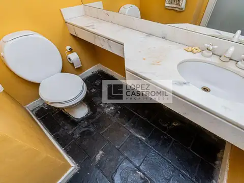 Casa en Venta al Oeste