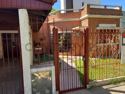 140 entre 32 y 33 100, Piso 0