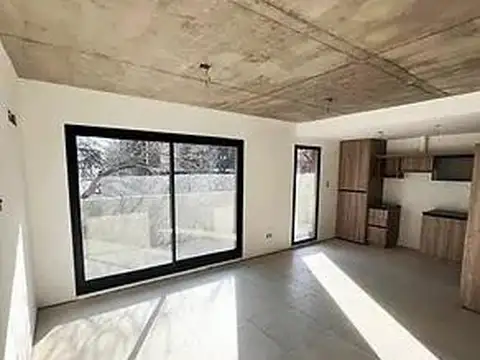Departamento en venta Monoambiente divisible con patio Dorrego 2000 Centro