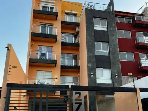 DEPARTAMENTO 2 AMBIENTES CON COCHERA EN ALQUILER MORON