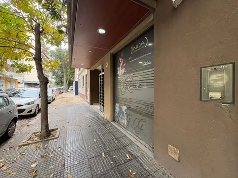 ROMULO S NAON 3700