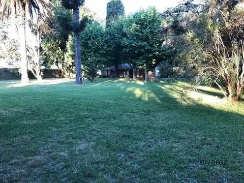 Terreno en venta en La Reja